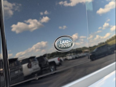 2023 Land Rover Defender X-Dynamic SE