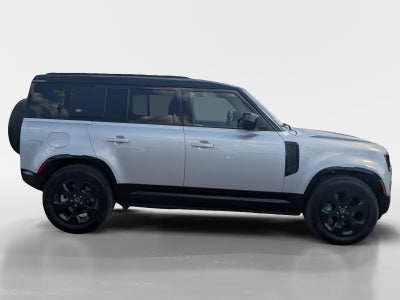 2023 Land Rover Defender X-Dynamic SE