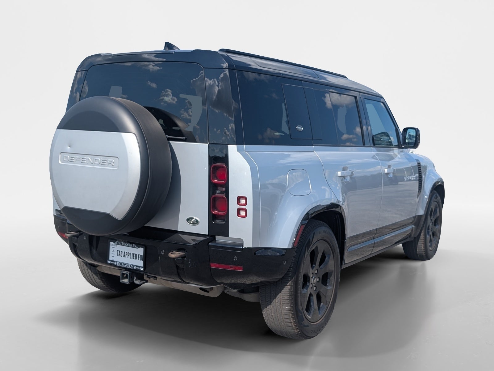 2023 Land Rover Defender X-Dynamic SE
