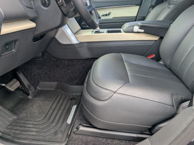 2024 Land Rover Range Rover SV
