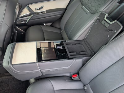 2024 Land Rover Range Rover SV