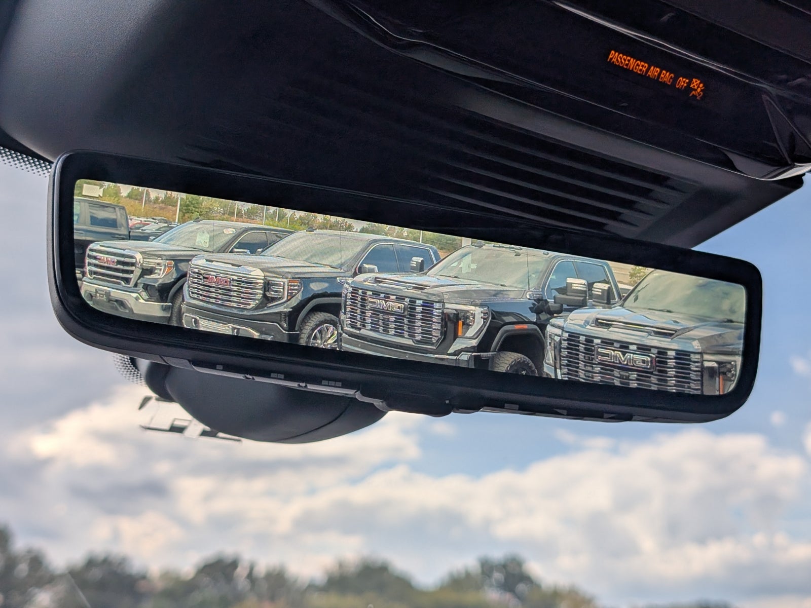 2024 Land Rover Range Rover SV