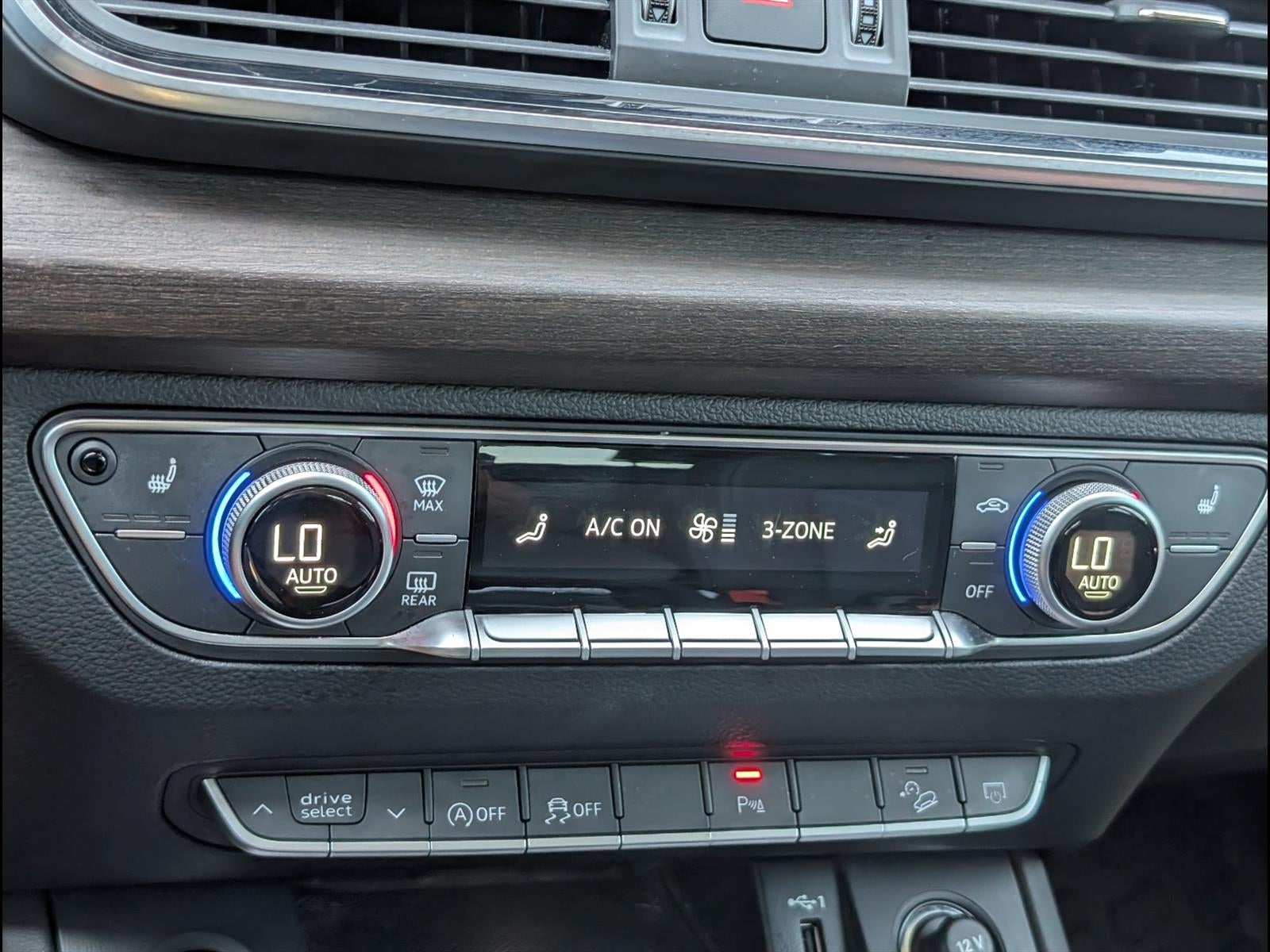 2022 Audi Q5 S line Premium Plus