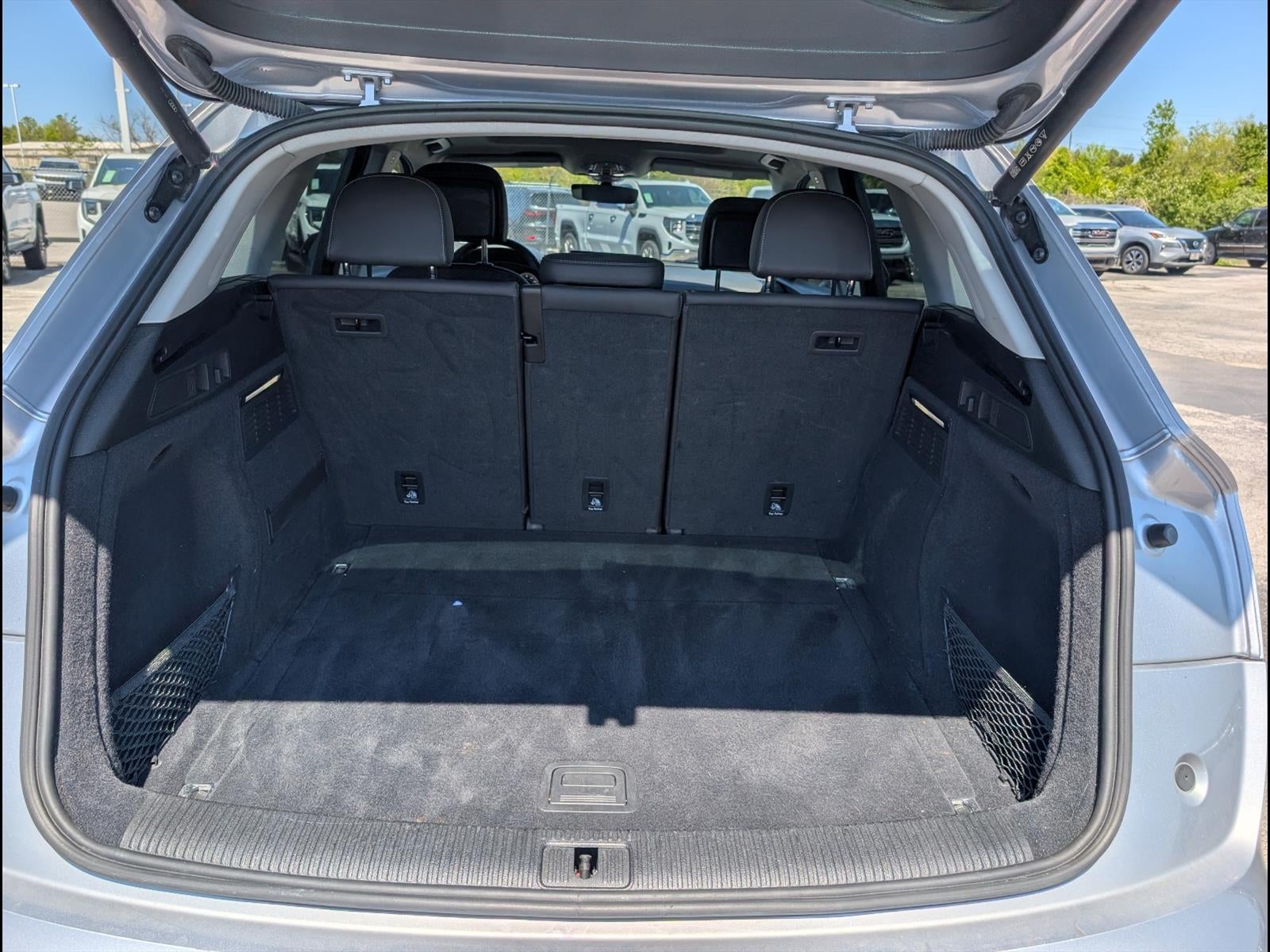 2022 Audi Q5 S line Premium Plus
