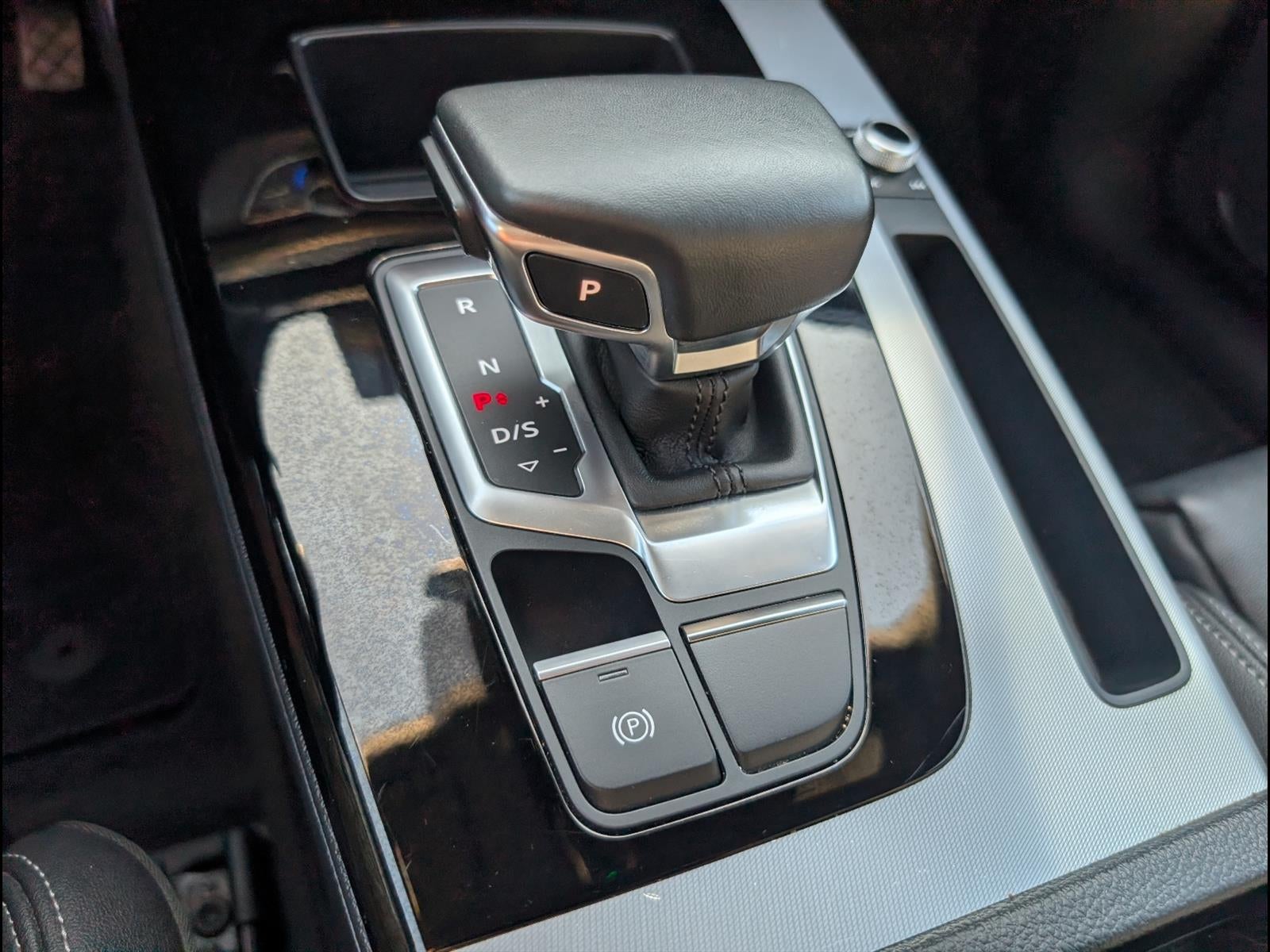 2025 Audi Q5 S line Premium