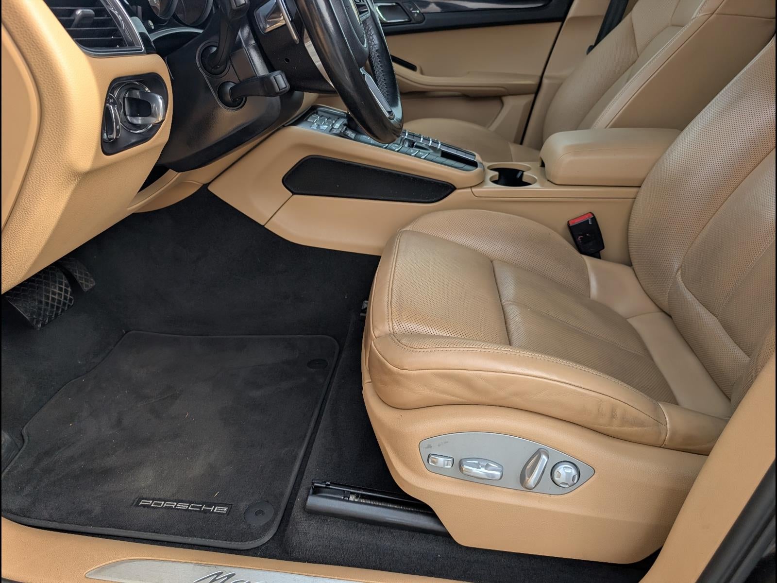 2017 Porsche Macan S