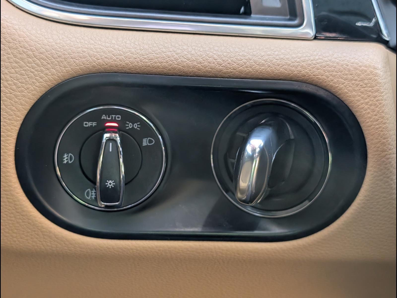 2017 Porsche Macan S