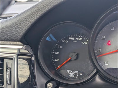 2017 Porsche Macan S