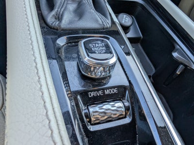 2020 Volvo XC90 Momentum