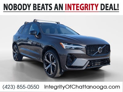 2023 Volvo XC60 Recharge Plug-In Hyb Ultimate Dark Theme